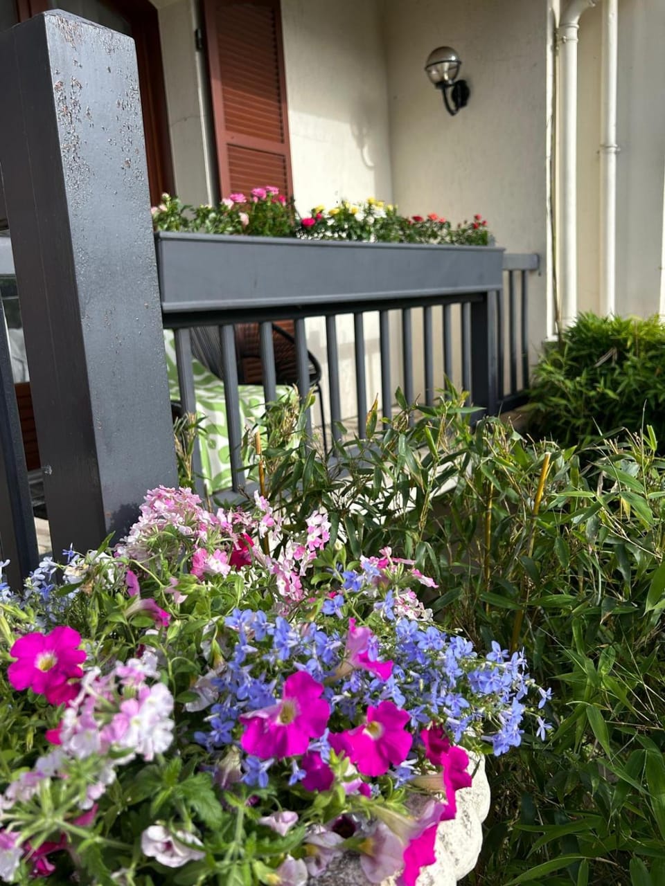 Spring, Day, Garden, View (from property/room), Balcony/Terrace, Garden view