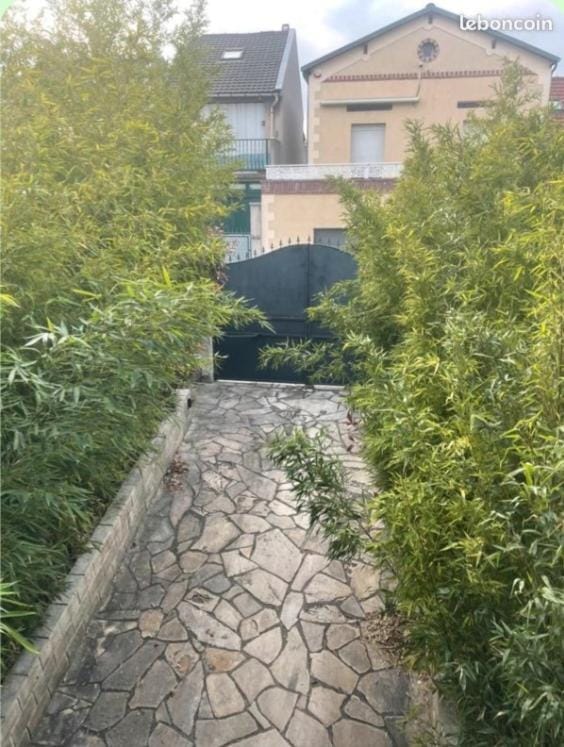 Garden, Garden view
