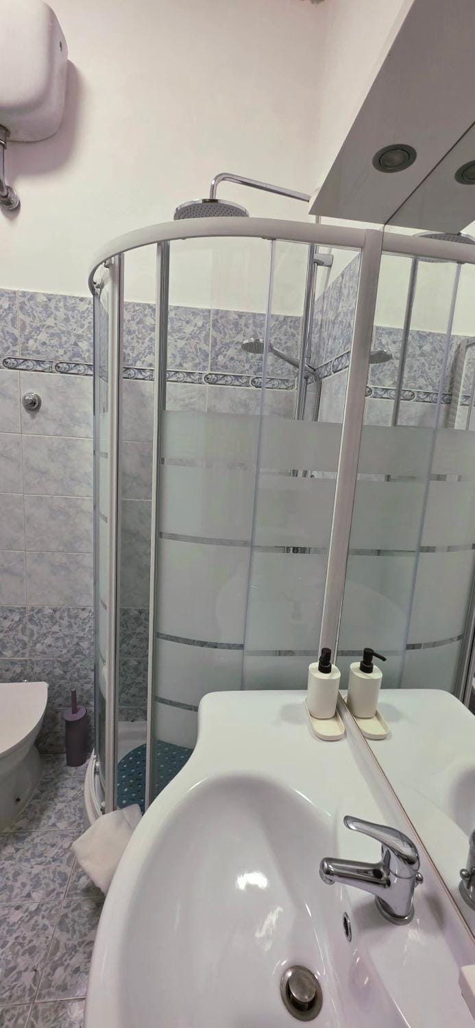 Martienez Room's Roma Bed and Breakfast in Rome