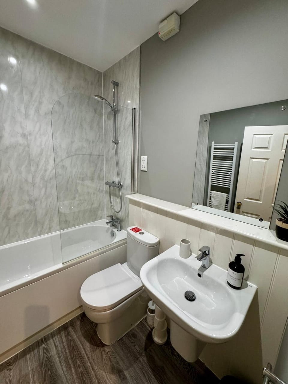 Toilet, Bathroom, Bath
