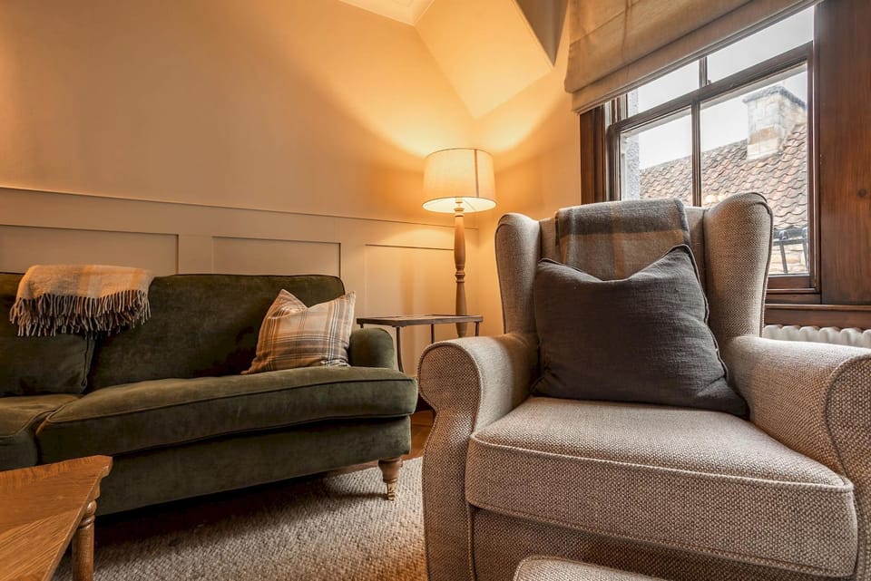 Communal lounge/ TV room, Living room