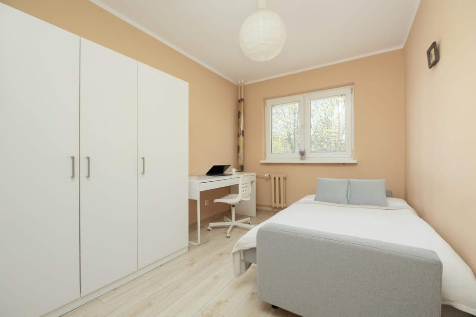 Bed, Photo of the whole room, Bedroom, wardrobe