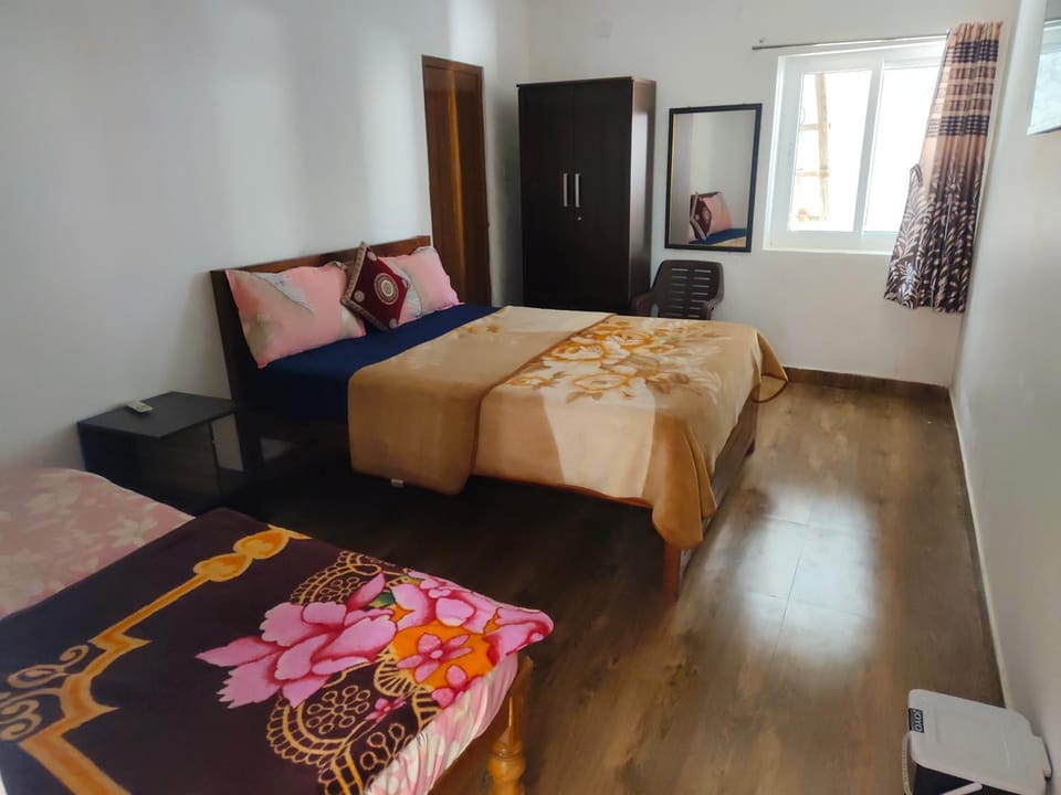 Alexa home saty Bed and Breakfast in Ooty