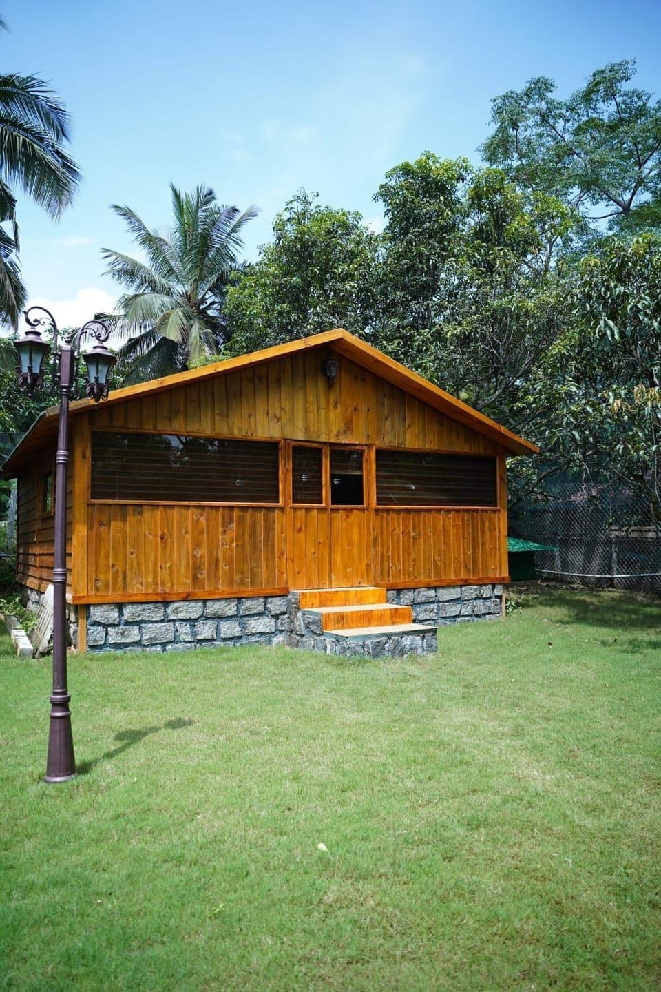 Annmees Freedom Land Resort in Bengaluru