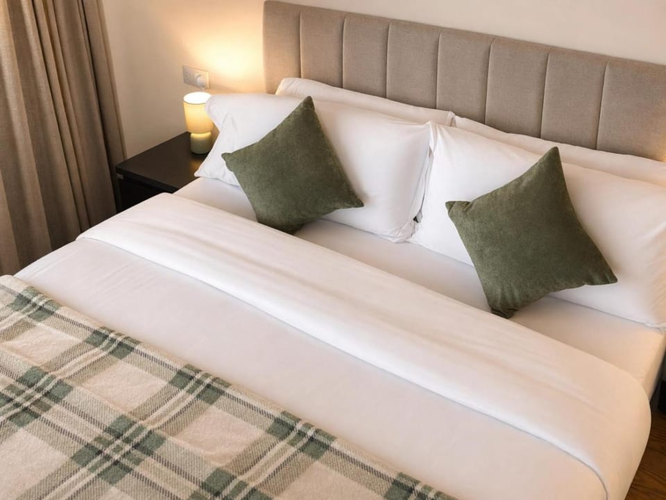 Beyond Hotel & Apartments Apartment in Burnley