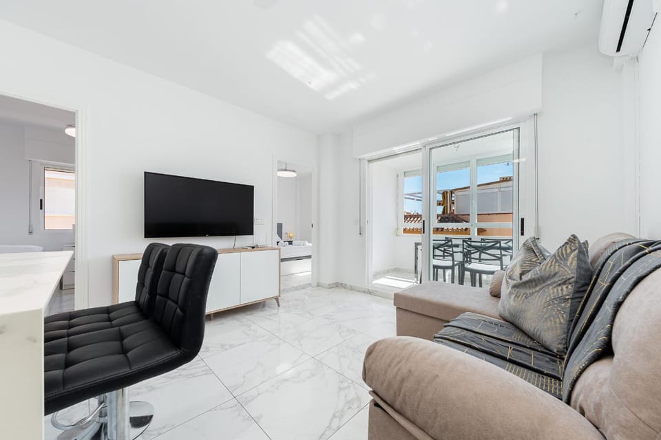 Communal lounge/ TV room, Living room
