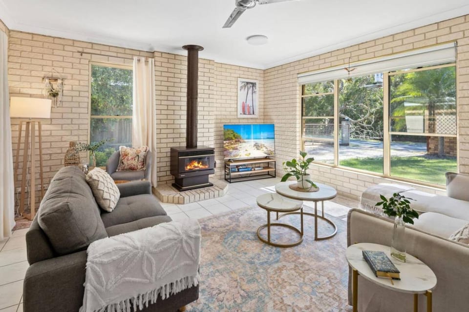 Living room, fireplace