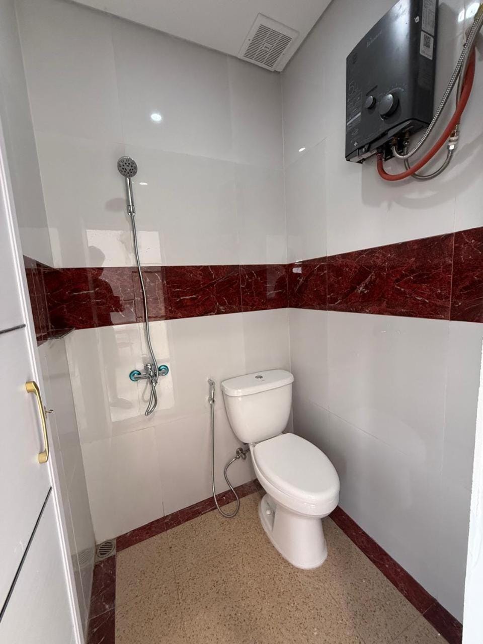 Shower, Toilet, Bathroom