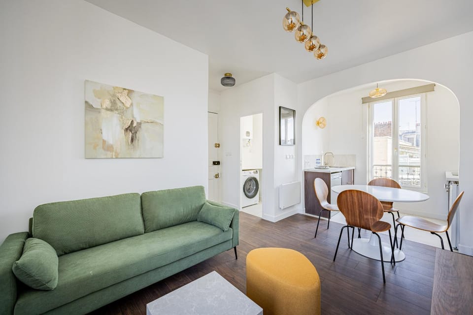 Montsouris Park 2 Bedrooms Quiet Alésia Renovated Apartment in Paris