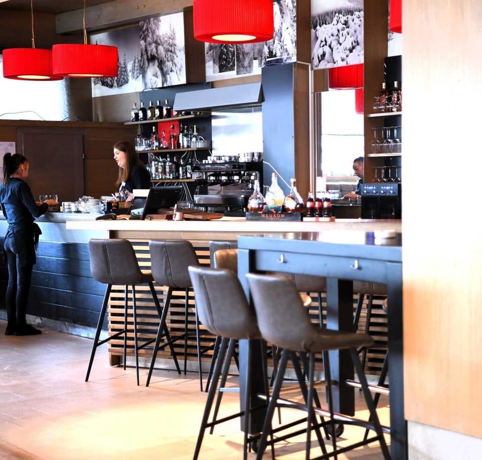 Lounge or bar