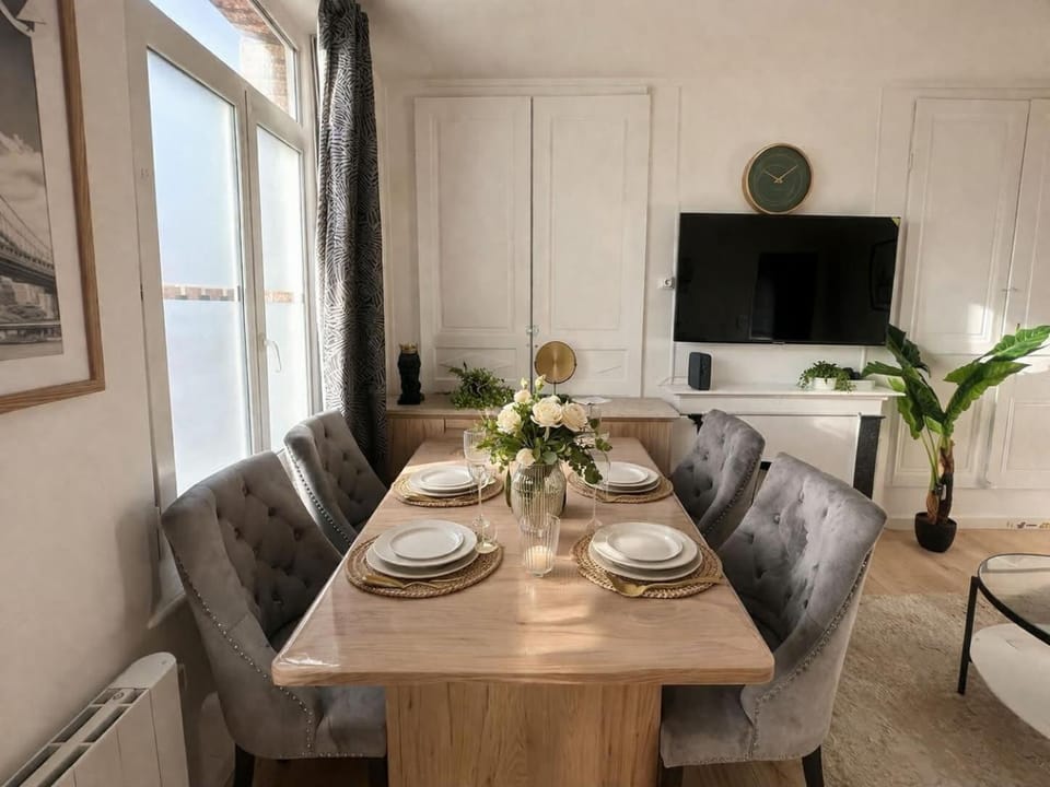NEW - Grey Pearl - Amiens Gare Apartment in Amiens