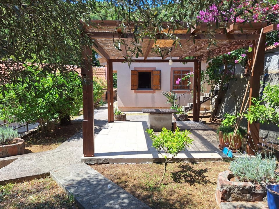 Canj Family Resort Apartment in Budva Municipality