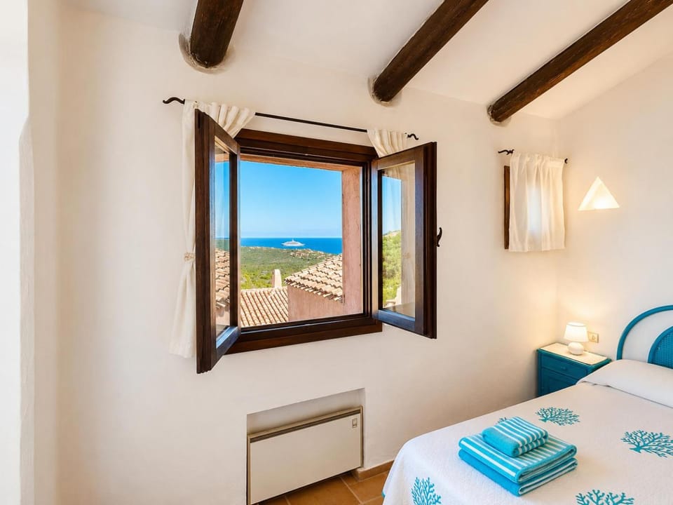 Bed, Bedroom, Sea view