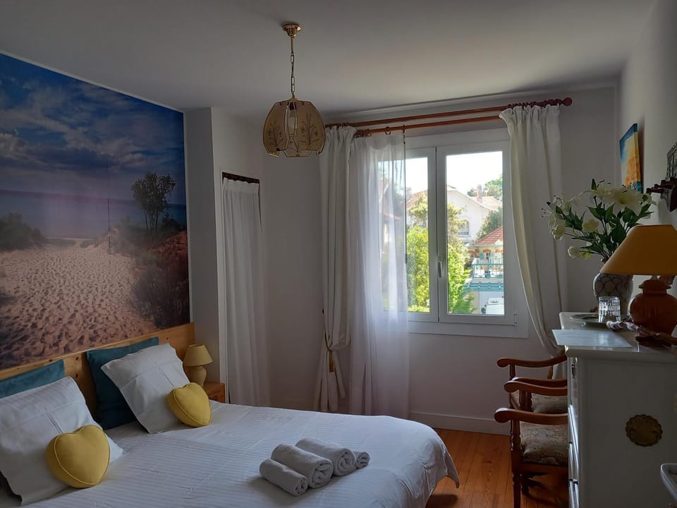Villa Do Sol Chambre d'Hôtes "Arbousiers" Bed and Breakfast in Arcachon
