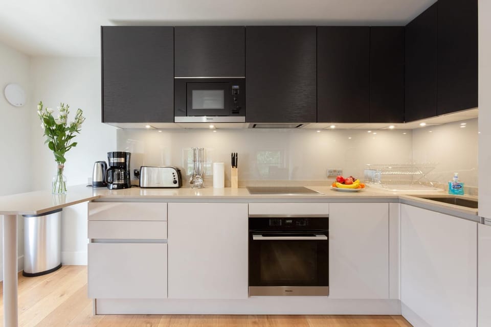 Coffee/tea facilities, Kitchen or kitchenette, pet friendly, stove, toaster