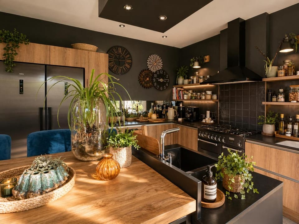 Communal kitchen