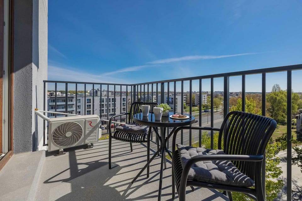 Day, Balcony/Terrace, Seating area