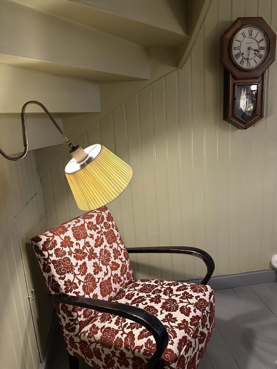 Decorative detail, Seating area
