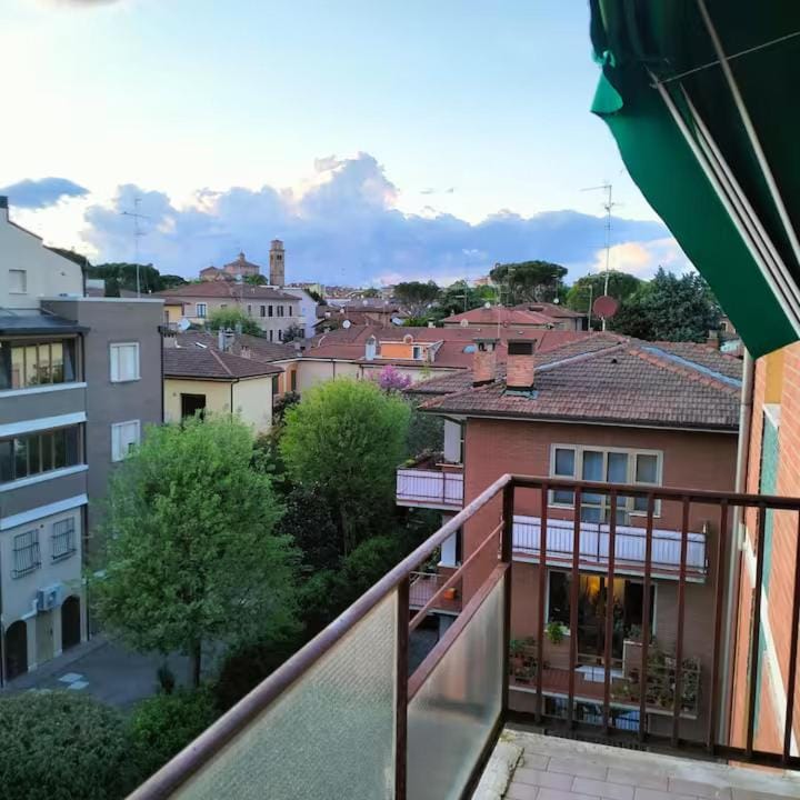 b&b casa WHITE per concerti o eventi Bed and Breakfast in Imola