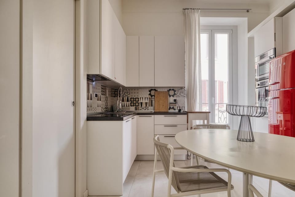 Kitchen or kitchenette, Dining area, dishwasher, oven, stove