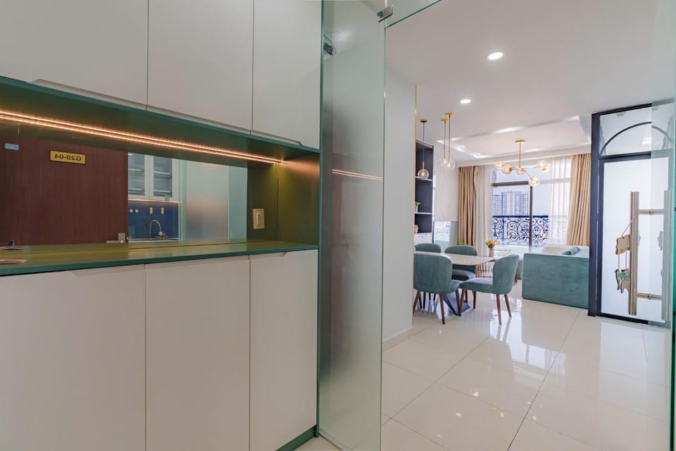 Kitchen or kitchenette, Living room, Seating area