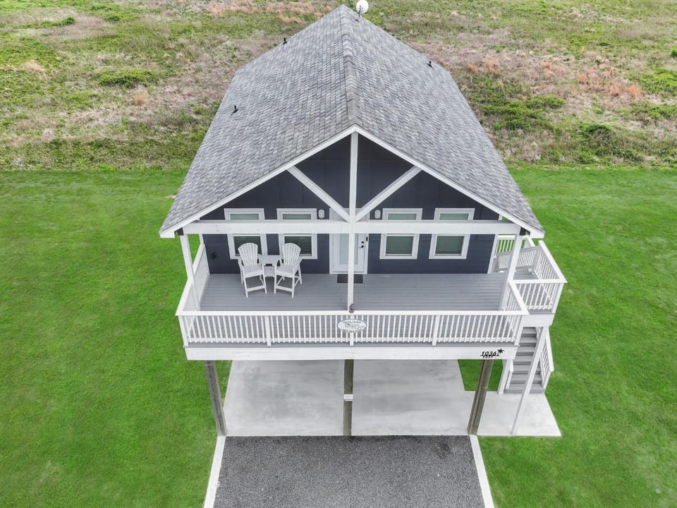 Abode Salty Little Beach home House in Bolivar Peninsula