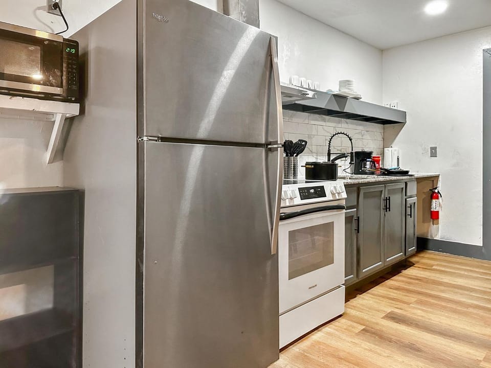 Home Sweet Stay 3BR Home in Pryor OK Apartment in Ozark Mountains
