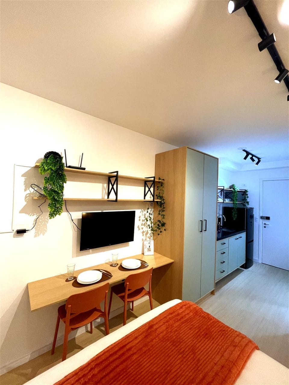 Kitchen or kitchenette, kitchen