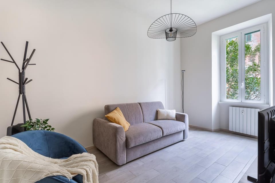 Communal lounge/ TV room, TV and multimedia, Living room, Seating area