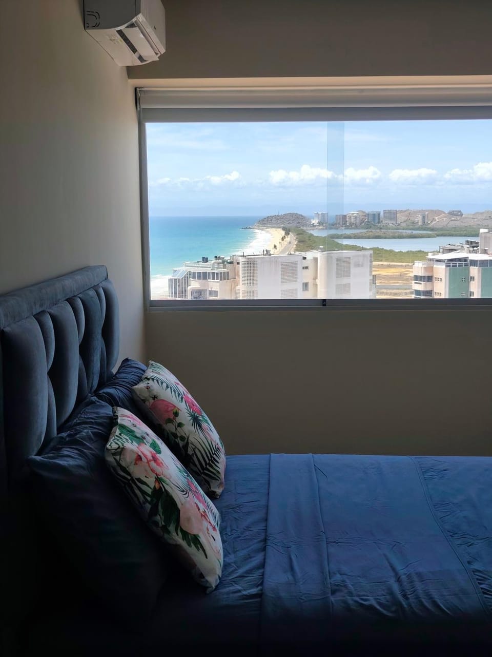 Bedroom, Sea view