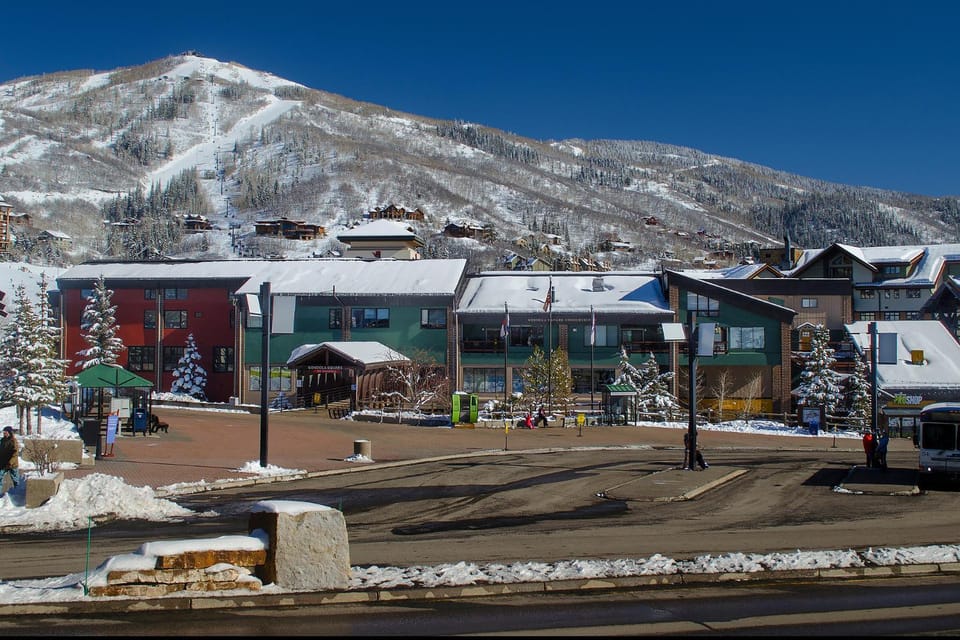 GSQ34 - Gondola Square Apartment in Steamboat Springs