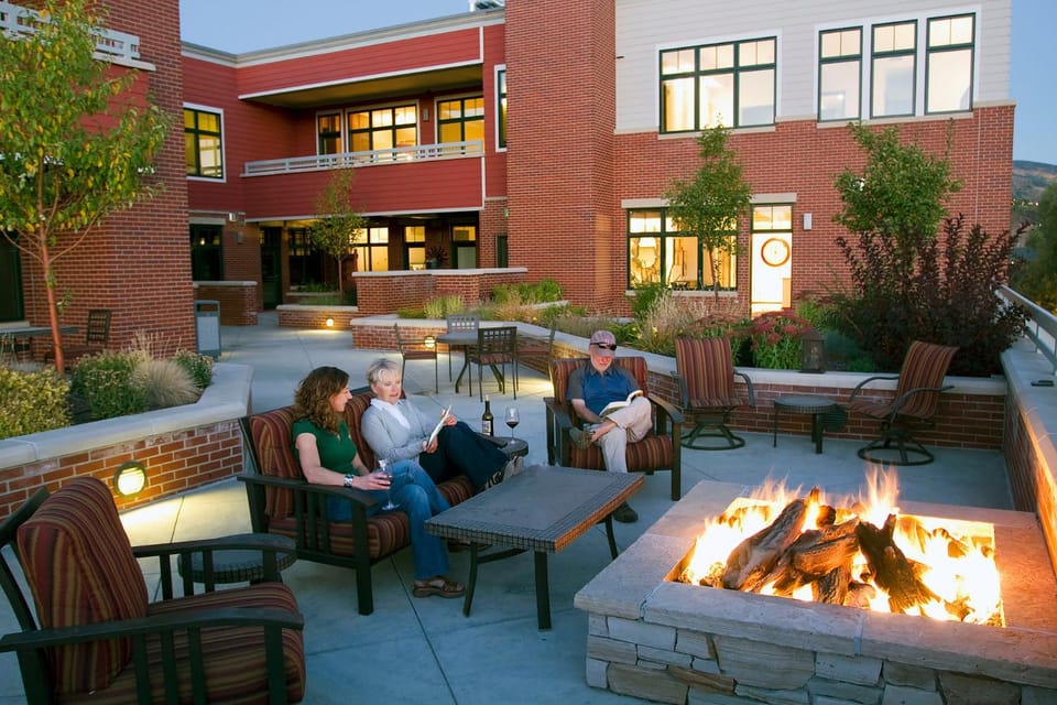 H301B - Howelsen Place Apartment in Steamboat Springs