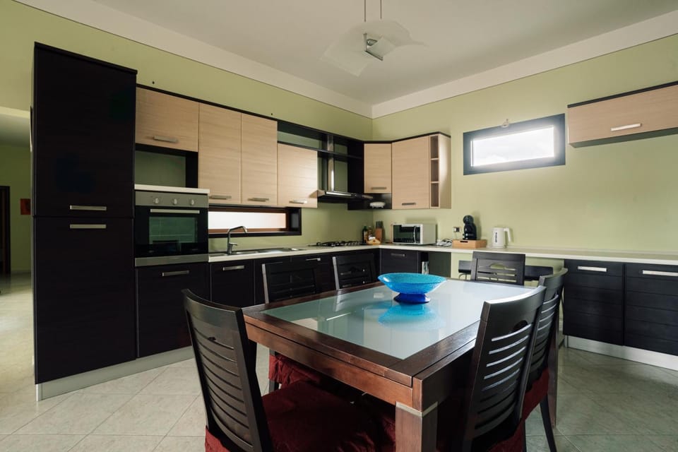 kitchen, kitchen