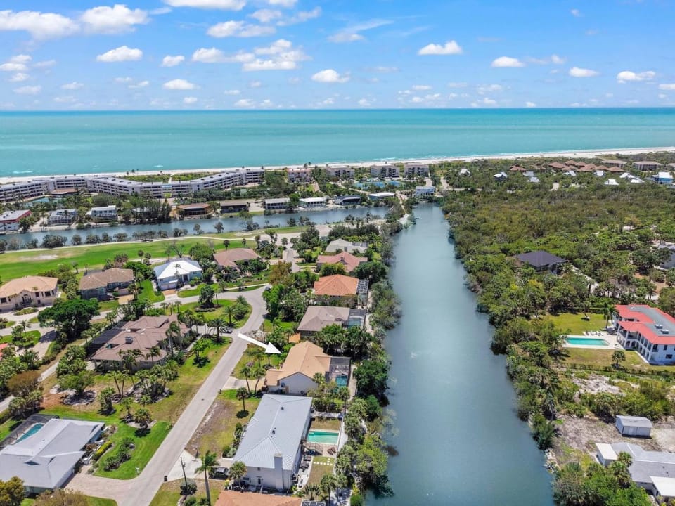Beach Walk House in Sanibel Island