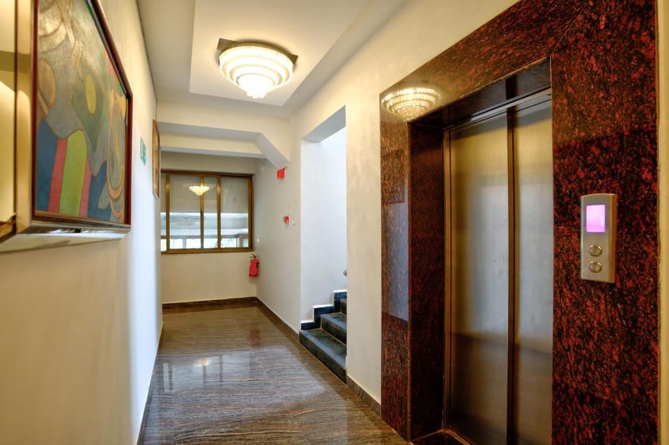 elevator