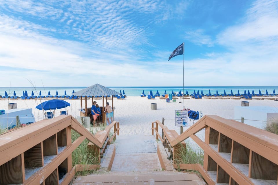 Splash 1003W by Emerald Coast Retreats Apartment in Panama City Beach