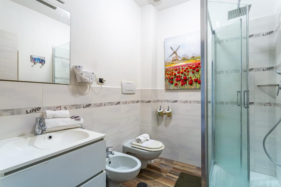 Shower, Bathroom