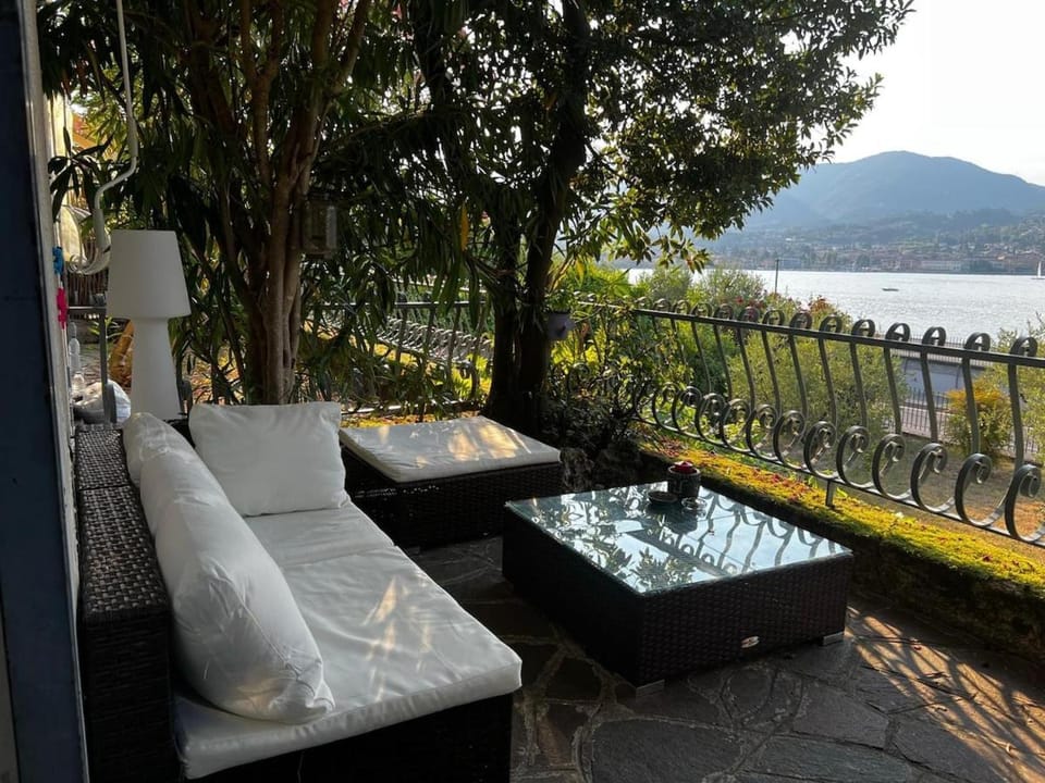 House with beach and lake view Apartment in Salo