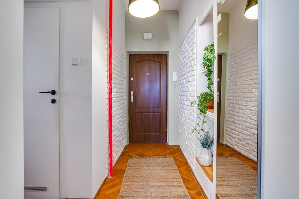 Ikona Modernizmu w Stylu Boho 2 min do MTP Parking Apartment in Poznan