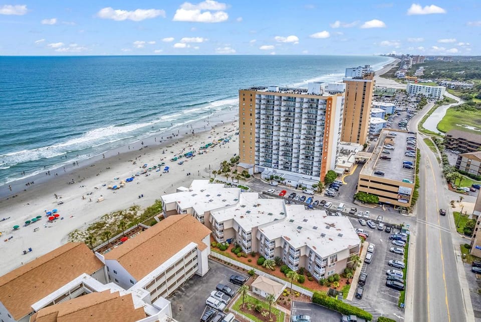 Pirates Paradise - Oceanview 2BR Condo in Arcadian Shores Apartment in South Carolina