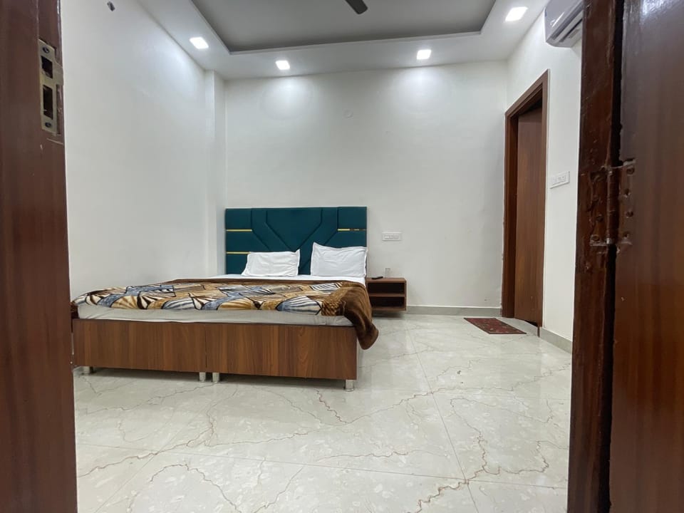 Hotel 48 Hotel in Punjab, India