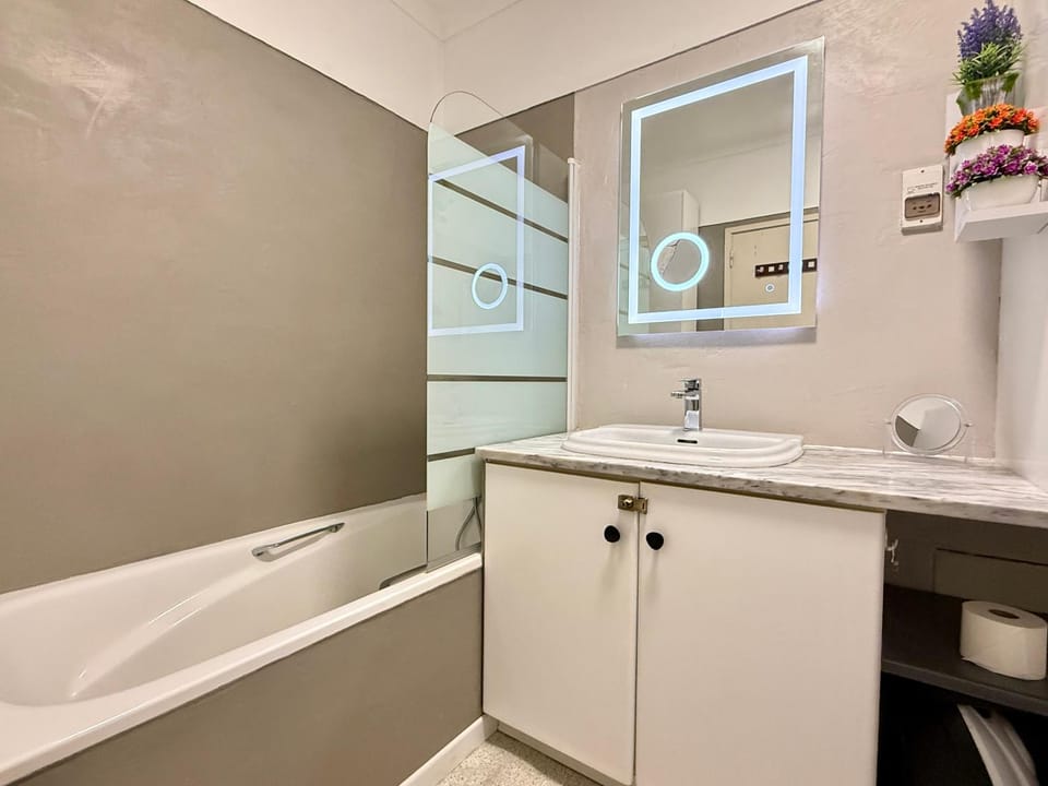 La Casa - Vila Rosa by CORAL - Pool Resort Apartment in Portimao