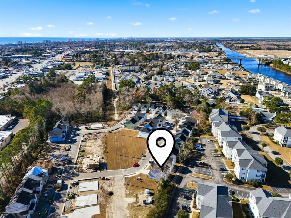 New 4BR Designer Beach Home Near Main St & Ocean Country House in North Myrtle Beach