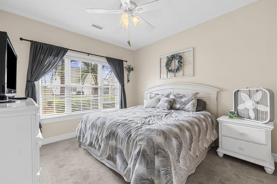 Cozy 2BR Condo in Little River Near Beaches & Golf Apartment in Little River