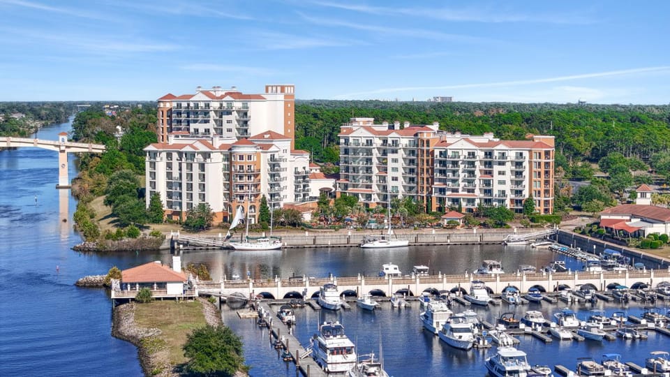 Grande Dunes 2BR Intracoastal Views Pools Apartment hotel in Myrtle Beach