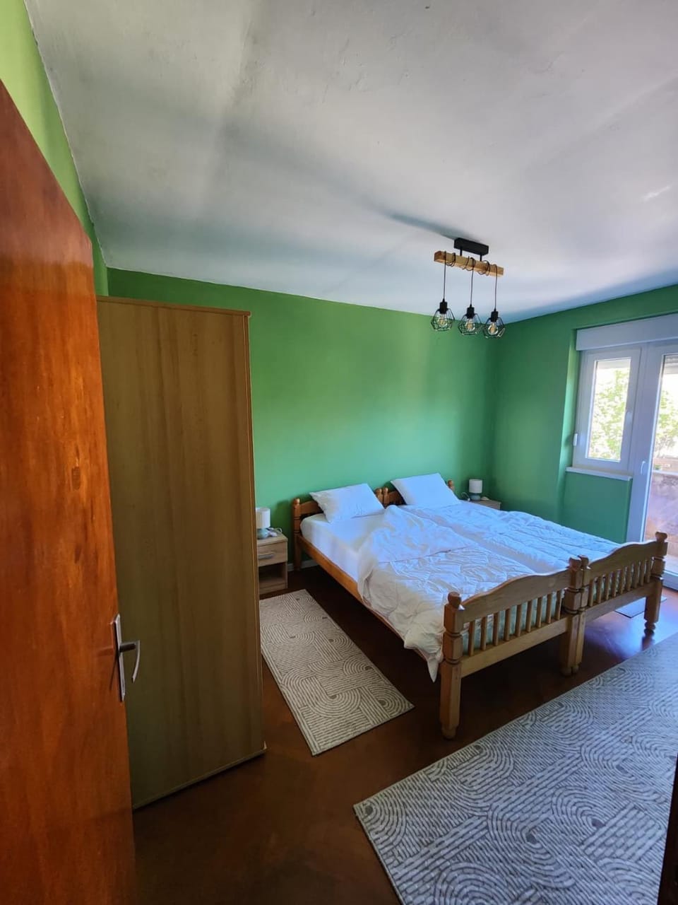 Bed, Photo of the whole room, Bedroom, wardrobe