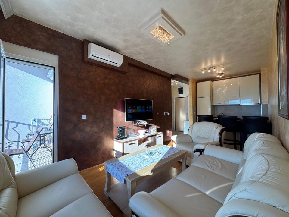 Przno Sea Pearl - Seaview Holiday apartment Apartment in Budva Municipality