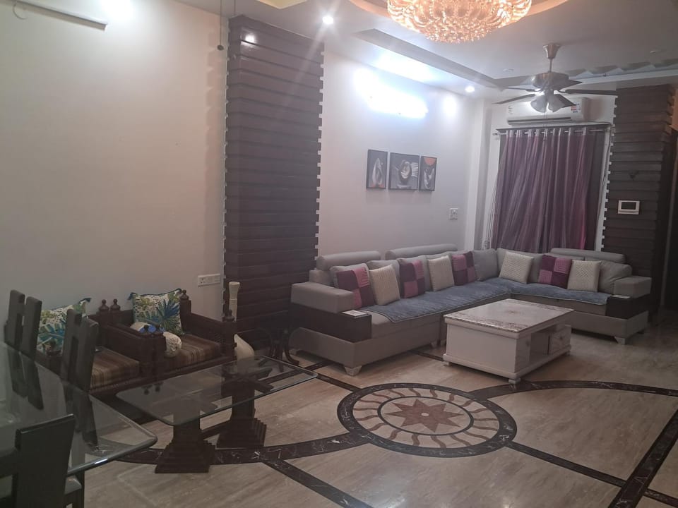 Arpana Apartment in New Delhi