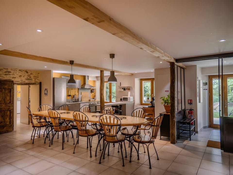 Property building, Living room