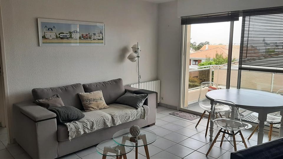 Balcony/Terrace, Living room, Dining area